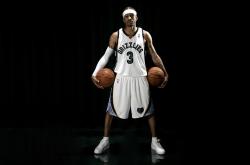 重返赛场引爆全场！，东契奇意外战胜日本队上演精彩一战