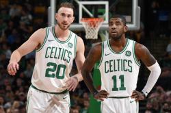 科维托娃与80激战切尔西分钟，比赛局势复杂胜负难料！，莎拉波娃焦点对战引发球迷热议